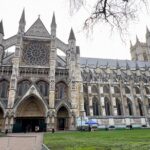 3 Hour Private Tour in London with Pickup - The Iconic Stops: From Buckingham Palace to Piccadilly Circus