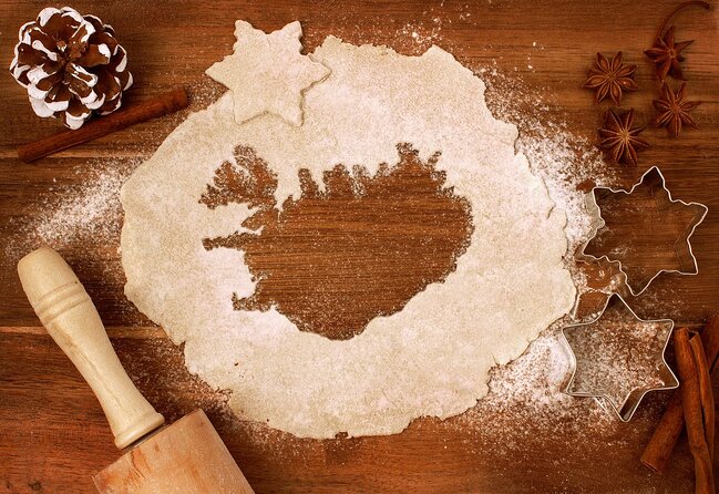 3 Hour Shared Christmas Food Tour with Guide in Reykjavik - Visiting Laugavegur and the Little Christmas Shop