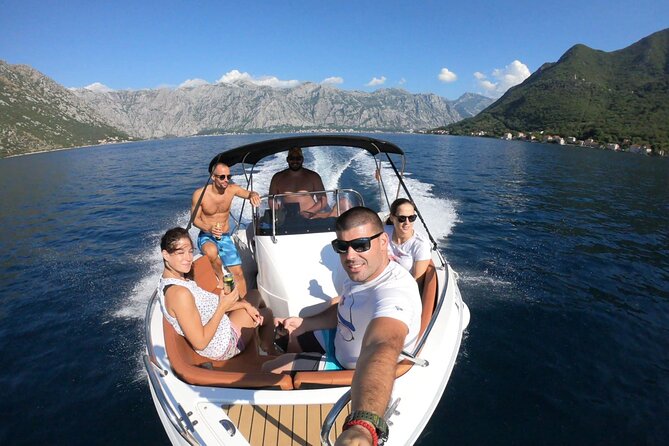 3 Hour Speed Boat Tour to Blue Cave with WiFi and Drinks - The Thrill of the Speedboat Ride