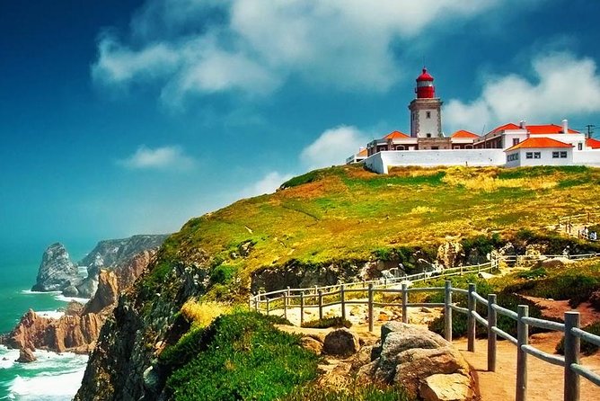 3-Night Private Tour of Lisbon, Sintra, Cascais, Estoril, Óbidos, Nazaré and Fátima - Exploring the UNESCO-listed Town of Sintra