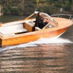 3 or 4 hours Classic Wooden Boat Tour with Prosecco - Exploring the North Shore: Villas and Historic Landmarks