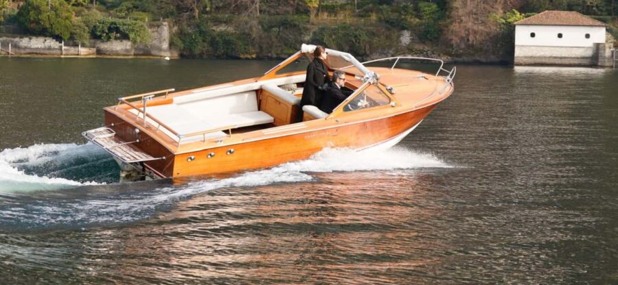 3 or 4 hours Classic Wooden Boat Tour with Prosecco - Exploring the North Shore: Villas and Historic Landmarks