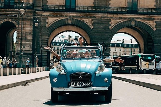 3H Grand Paris Tour in 2CV CITROEN - Starting Point and Convenient Pickup in Paris