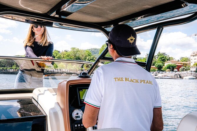 3H Private Cruise Lake Como Tender yacht Invictus 6 pax - The Pegaso 22 Yacht: Elegance and Power