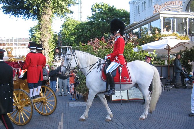 3h walking tour, small group max 10 people Copenhagen - Navigating Copenhagen’s Historic Squares: Amagertorv and Gammeltorv