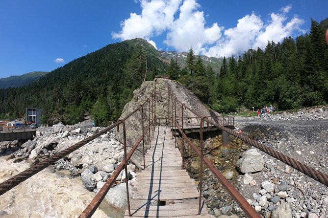 4-Day Svaneti Hiking Tour - Trekking to Chalaadi Glacier: An Easy Introduction to Mountain Adventures