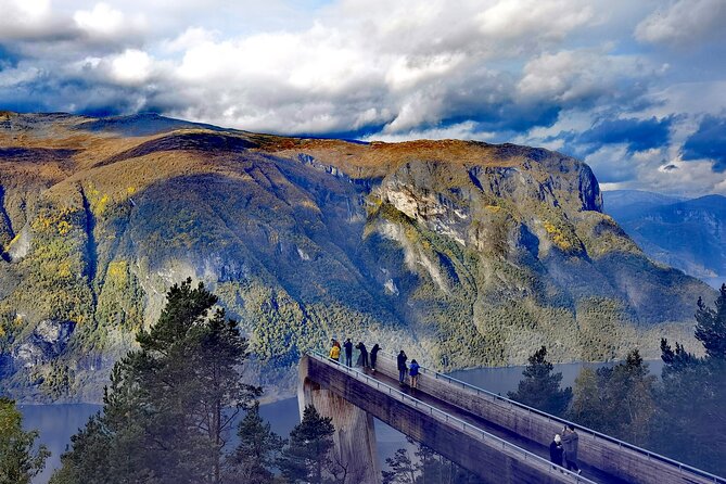 4 Day Tour in Bergen, Nærøyfjord, Gerianger, Trollstigen, Ålesund - Cultural Stops with a Climate Twist: Norsk Bremuseum & Fjærland Glacier