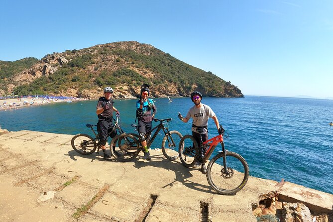 4-Hour Guided Tour on Amandolo Trail Zone & Elba Trail Area - Riding in the Dunes of Monte Calendozio