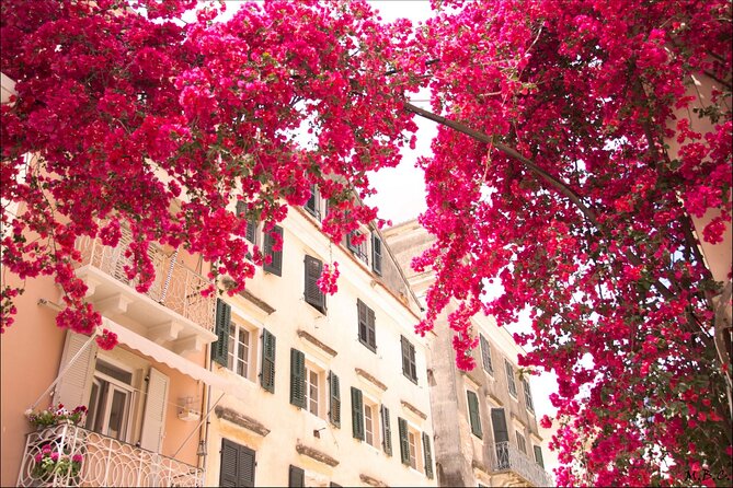 4 Hours Private Guided Walking Tour of Corfu - Relax in Spianada Square