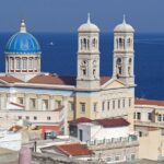 4 Nights in the Greek Islands from Athens: Santorini, Mykonos and Syros - Transition to Mykonos: From Relaxation to Nightlife