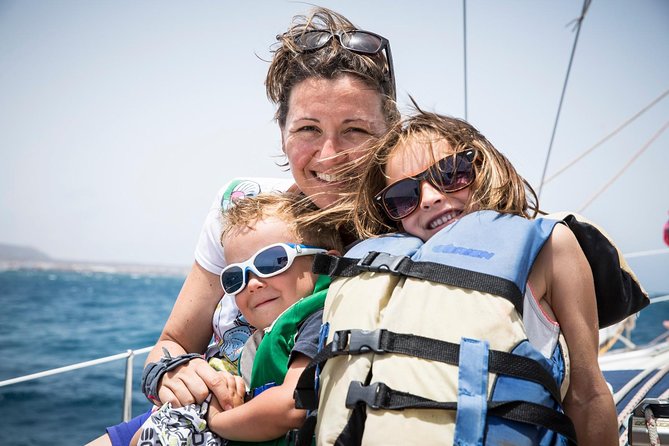 4h - Extended Private Sailing Tour around the Lobos Island - Exploring Lobos Island’s Natural Highlights