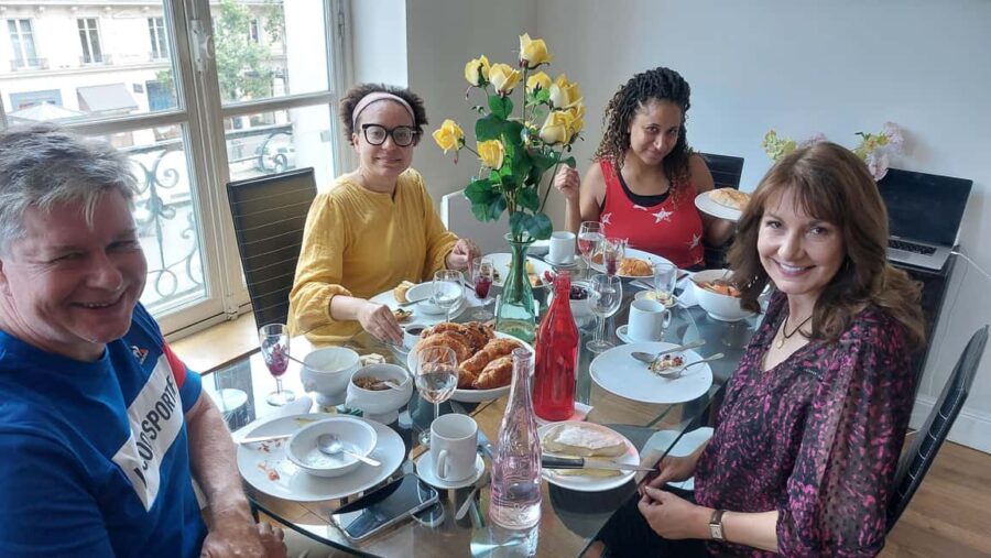 5 Days in Paris: Guided Trip (Complete Package) Shared Room - Welcome to Paris and the Latin Quarter