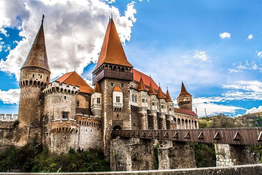 6 Days in Romania - Private Tour - Starting the Journey: From Snagov Monastery to Peles Castle