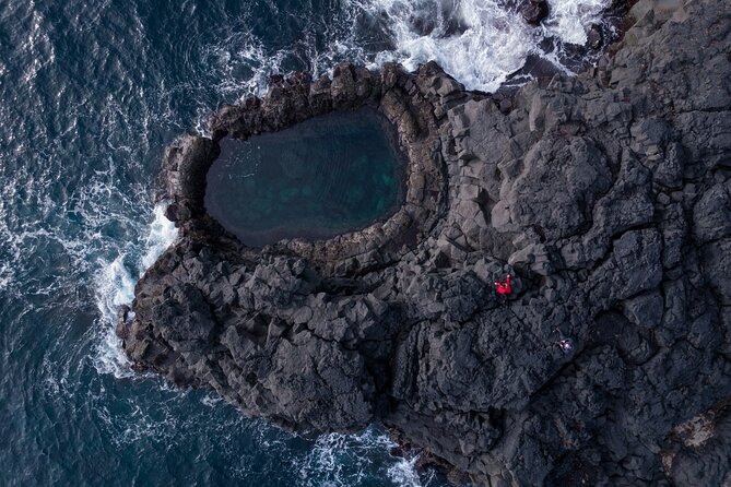 6 days Ultimate Hidden Iceland with Photography and Northern Lights with Luke - The Golden Circle and Iconic Waterfalls