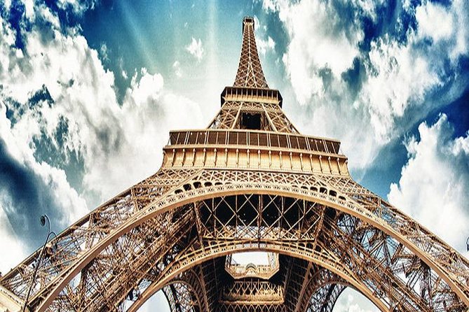 7-Day Taste of Central Europe Tour to Paris, Amsterdam, Brussels and more! - Starting in Frankfurt and Exploring German Cities