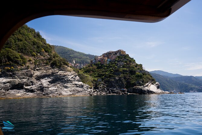 8 Hours Cinque Terre with Lunch on Boat in Spezia - Departure from La Spezia and Meeting Details