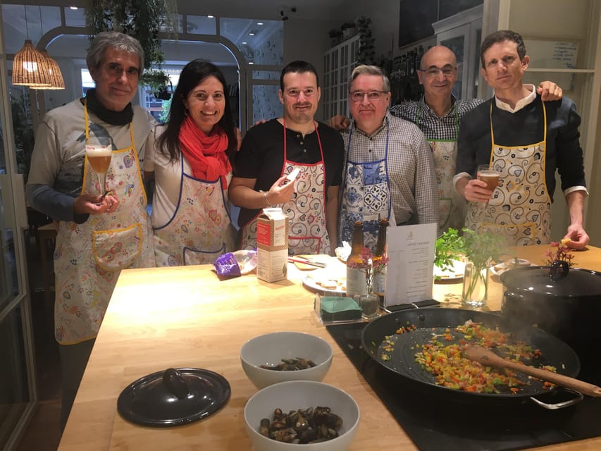 A Coruña: Local Market Shopping and Cooking Workshop - Meeting at Pencil & Fork in A Coruña