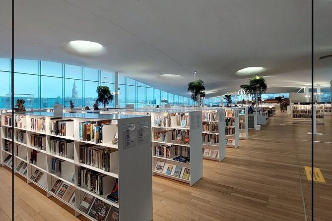 A Finntastic Walking Tour in Helsinki - Suomenlinna and the Gulf of Finland’s Role in Helsinki