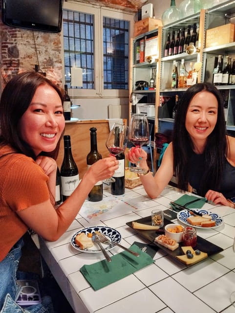 A Taste of Catalan Elegance: Barcelona Wine Tasting - Exploring Barcelona’s Roman Quarter and Historic Streets