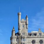 Aberdeen: Guided Walking Tour - Starting at the Castle Gate: The Tour’s Central Hub