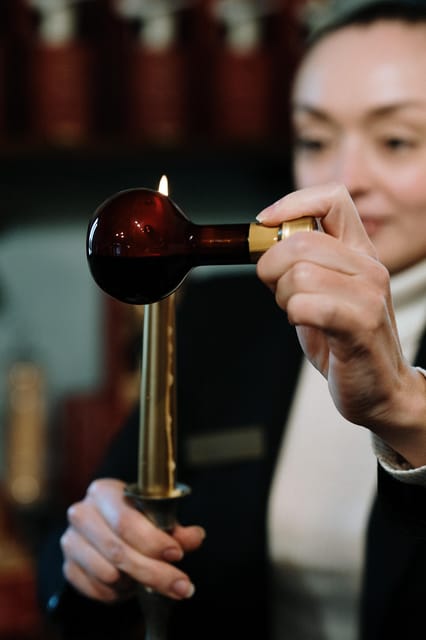 Acetaia Classica: Balsamic Vinegar Factory Tour & Tasting - Visiting a Family-Run Balsamic Vinegar Producer in Castelvetro