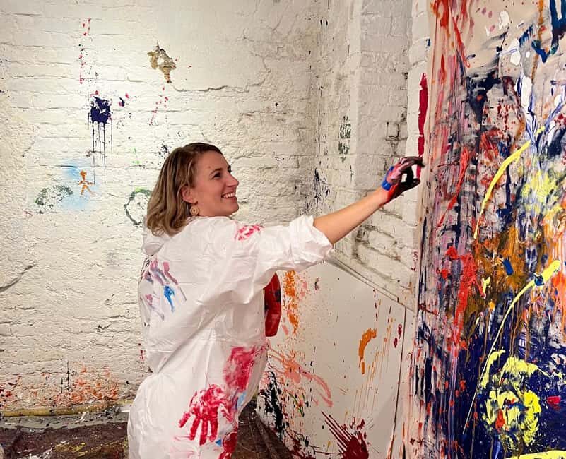 Action Painting Vienna - Discover the Vibrant World of Action Painting in Vienna