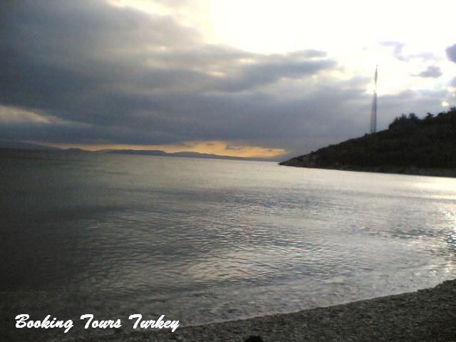 Aegean Sea Full-Day Boat Trip from Kusadasi - Relaxing on the Outside Deck or Inside Lounge