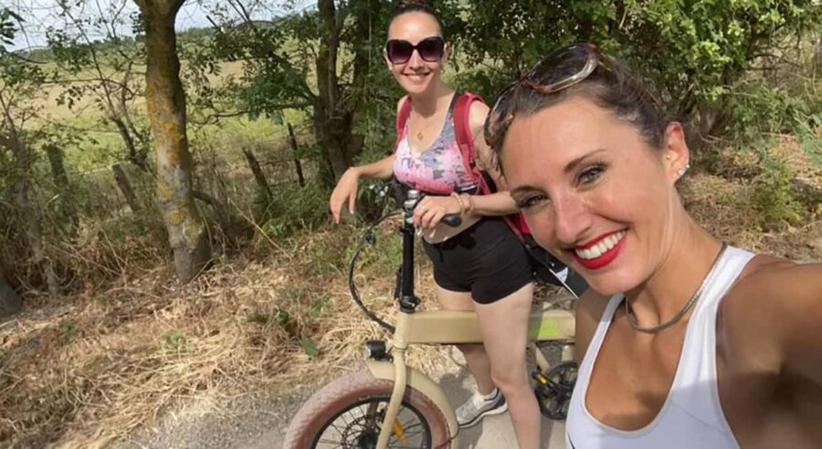 Aigues Mortes: safari en vélo - Ebike tour in Camargue - The Wildlife Highlights: Bulls, Horses, and Flamingos