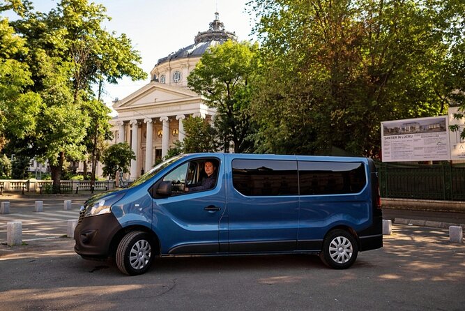Airport Transfer with Mini-van for 8 passangers - Comfortable Mini-Van with Wi-Fi and Air Conditioning