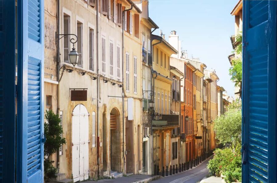 Aix-en-Provence: Market & Heritage Walking Tour - Visiting the Historic Arbaud Jouques Mansion