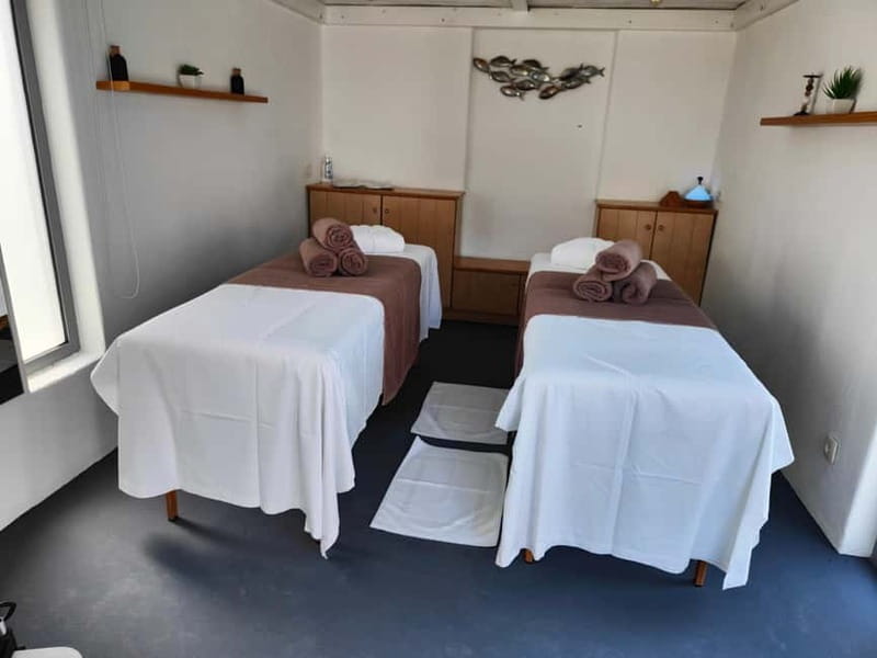 Akrotiri: Singles' Aromatherapy Massages - Selection of Massage Styles: Deep Tissue, Foot, or Relaxing