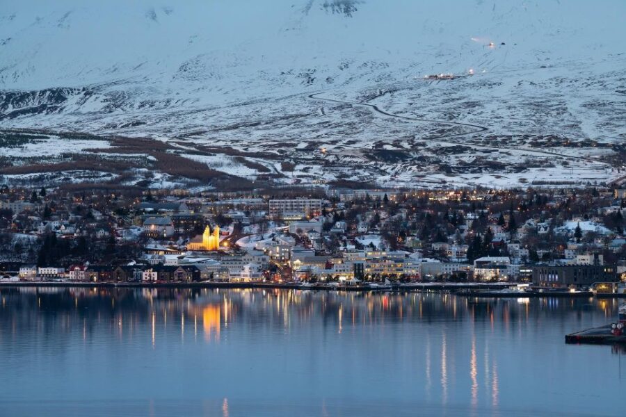 Akureyri: Arctic Coastline & Siglufjörður - Scenic Drive Along the Arctic Coastline and Steep Cliffs