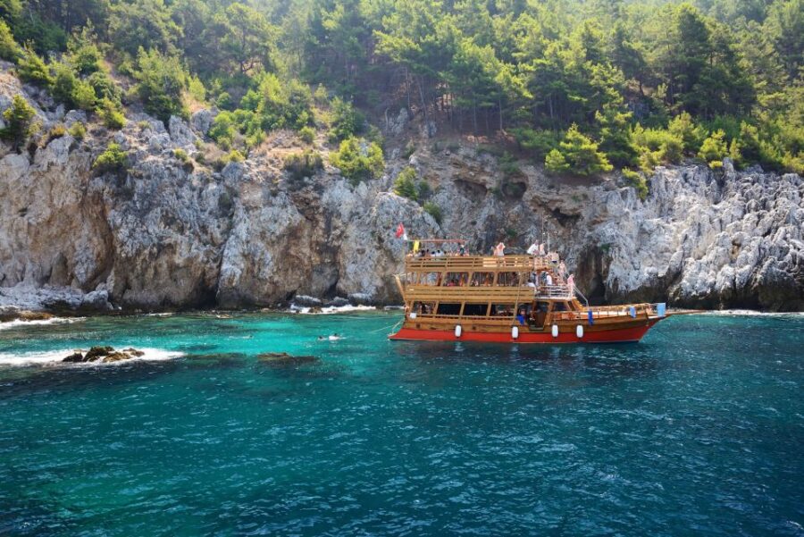 Alanya: Boat Trip with Lunch, Drinks, and Swim Stops - Multiple Swim and Snorkel Stops Along the Coast