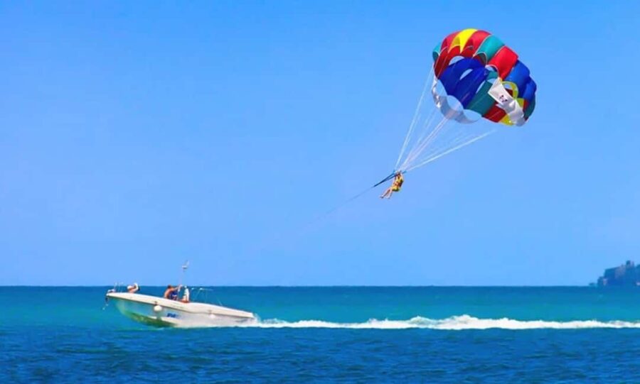 Alanya: Parasailing Adventure - Meet Your Guides and Safety Standards at Victory Water Sports