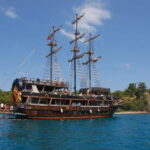 Alanya: Party Pirate Boat Trip w/Meal, Drinks, Pickup Option - Exploring the Scenic Shoreline and Caves