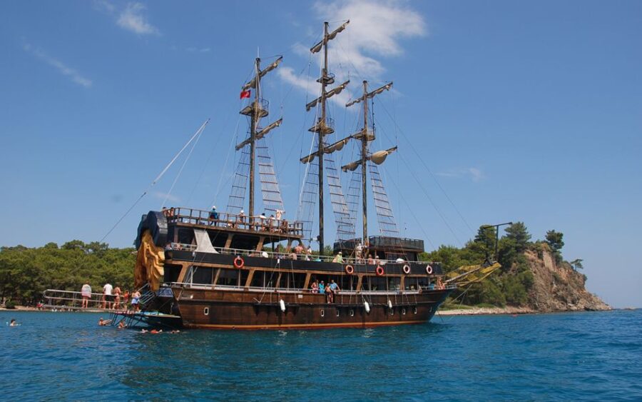 Alanya Pirate Boat Trip with Lunch, Swimming & Foam Party - Swimming at Cleopatra and Ulas Beaches