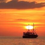 Alanya: Sunset Cruise with Dinner - Scenic Views of Alanya Coast and Notable Landmarks