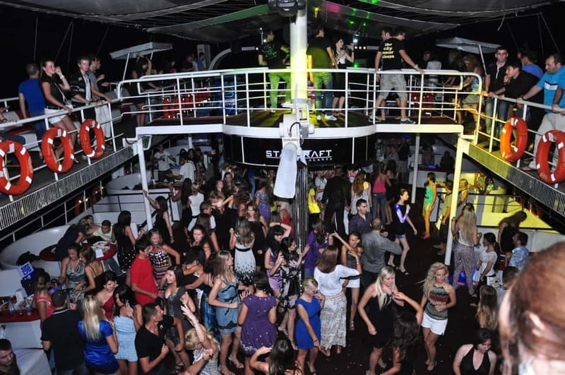 Alanya: Transfer to the Night Disco Boat Tour & Foam Party - Setting Sail on Alanya’s Biggest Party Yacht