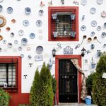 Albaicín & Sacromonte Walking Tour - Exploring Granada’s Historic Center: Plaza de Isabel La Catolica and Plaza Nueva