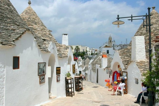 Alberobello and Polignano private walking tour - Starting at Alberobello’s UNESCO World Heritage Site