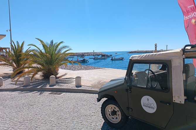 Albufeira: A Local Experience w/food tasting & local shops - Exploring the Mercado Municipal dos Calicos
