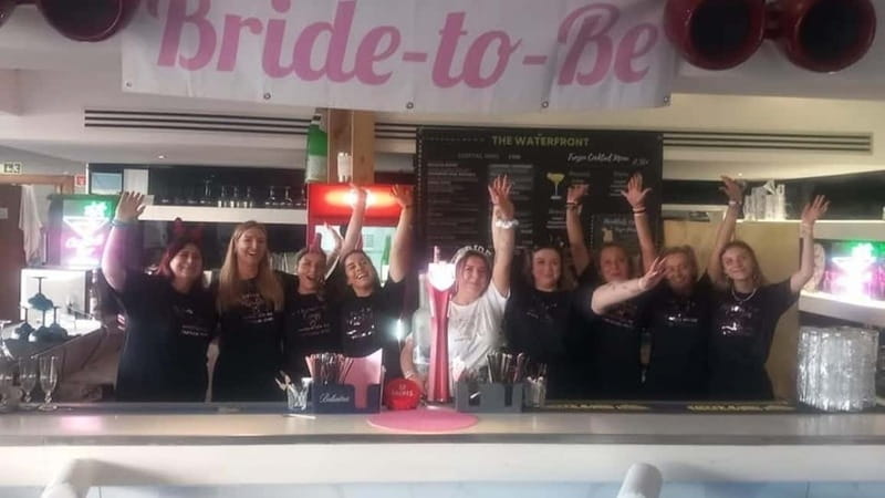 Albufeira: Cocktail Making Class at The Waterfront - The Beachfront Setting at The Waterfront in Albufeira