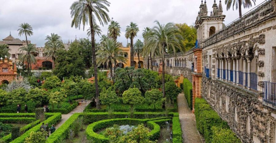 Alcazar of Seville VIP Tour - The Expertise and Style of the Local Guide