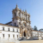 Alcobaça: Entry to UNESCO Alcobaça Monastery - Starting Point at Praça 25 de Abril in Alcobaça