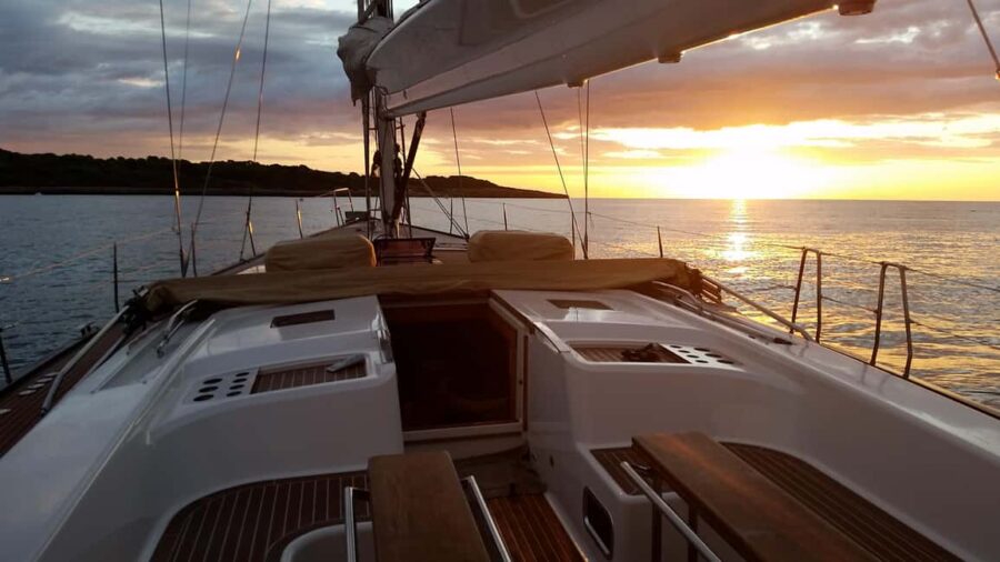 Alcúdia, Mallorca: Half Day Sailing Trip - Meeting at the Alcúdia Marina: Easy Access and Group Size