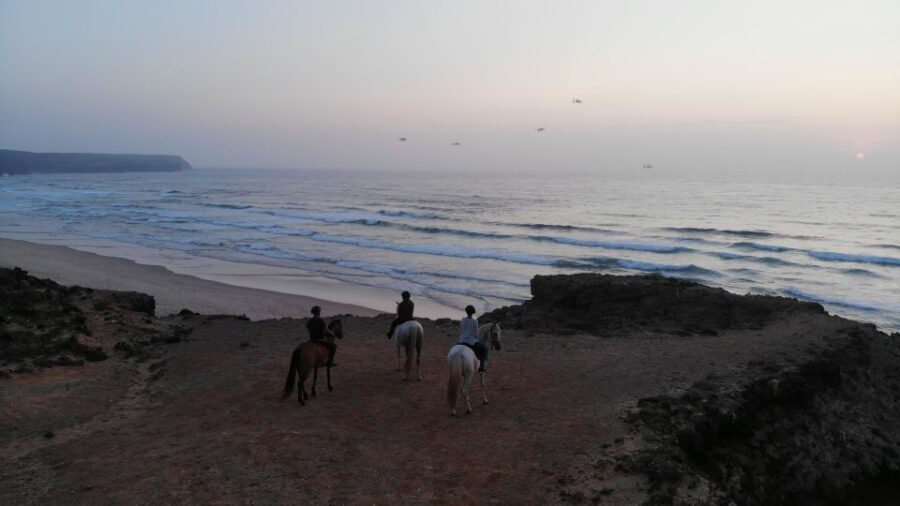 Algarve: Horse Riding Beach Tour at Sunset or Morning - Starting Point in Carrapateira Village