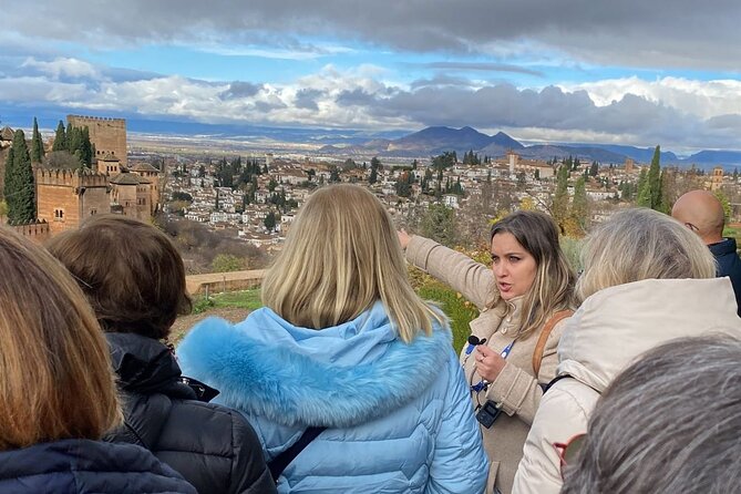 Alhambra Unique Experience: Private visit with official guide - Starting Point and Meeting Details in Granada