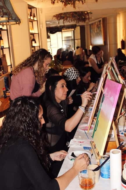 Alicante: Art Party - Paint, Sip & Fun - The Creative Environment and Social Vibe