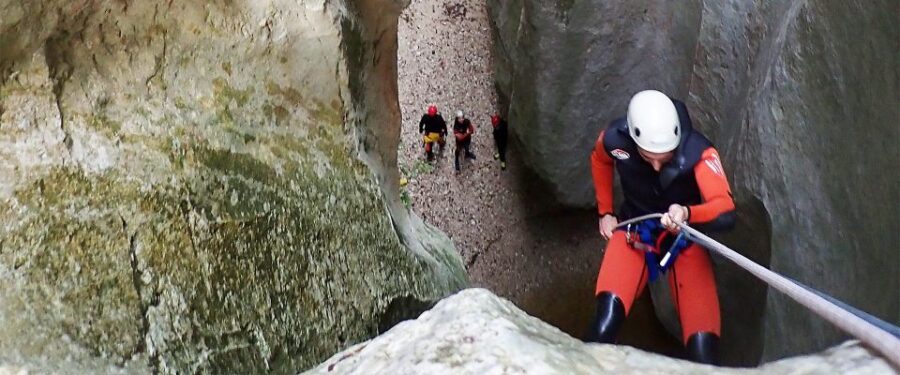 Alicante: Canyoning Adventure in Barranco de Cucales - Suitable For: Who Will Enjoy This Canyoning Experience?