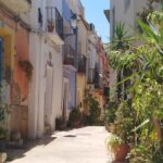 Alicante Essentials: 2-Hour Walking Tour with a Local Guide - Starting at Alicantes Tourist Office Near Postiguet Beach
